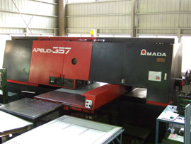 パンチレーザー複合機